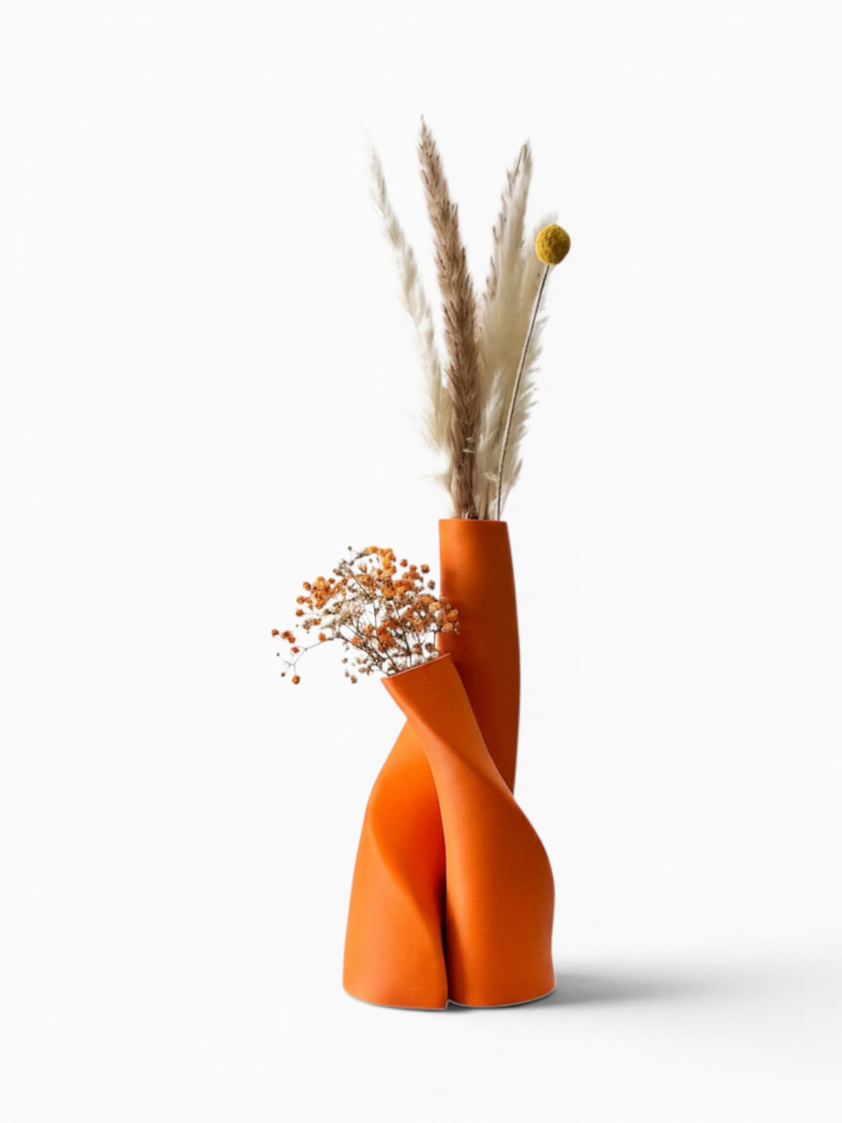 Ma boutique Ensemble de 2 vases torsadés orange en plastique, style moderne, pour fleurs séchées.