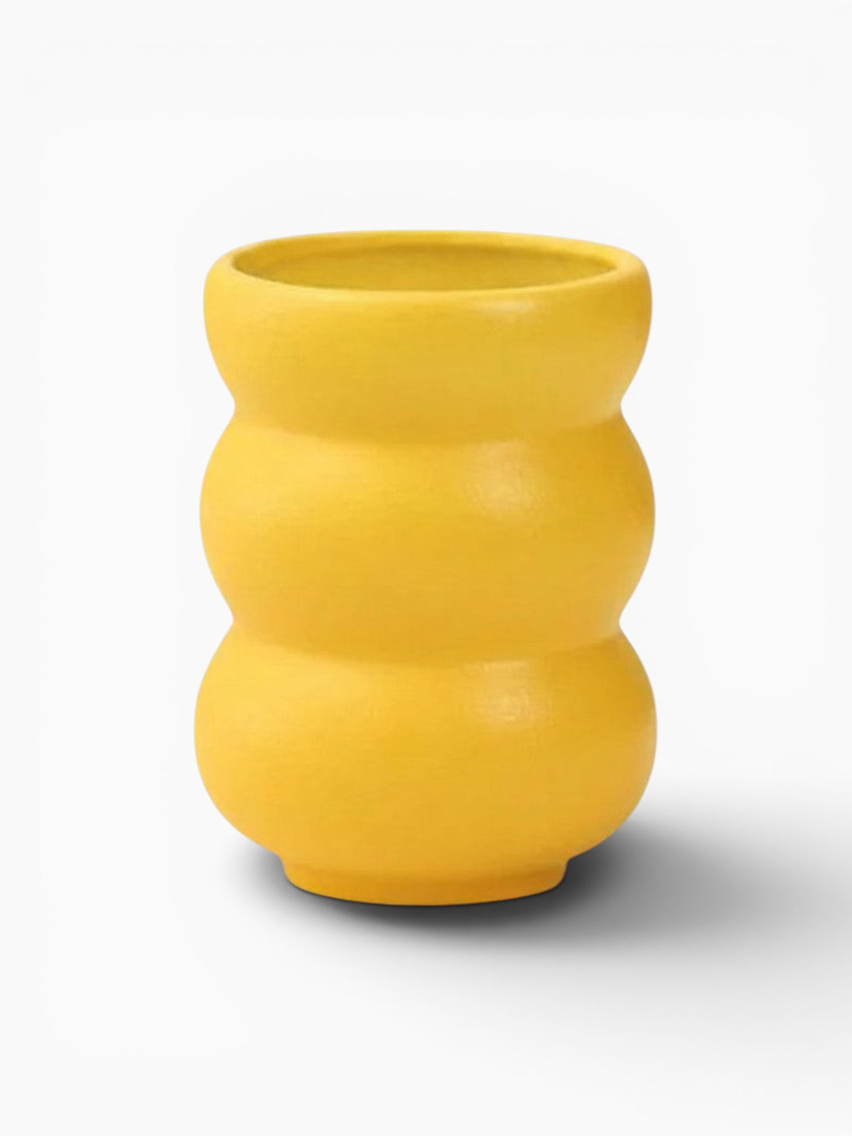Vase Ma boutique jaune en céramique moderne avec un design unique à trois boules. Parfait pour fleurs séchées ou comme objet décoratif.